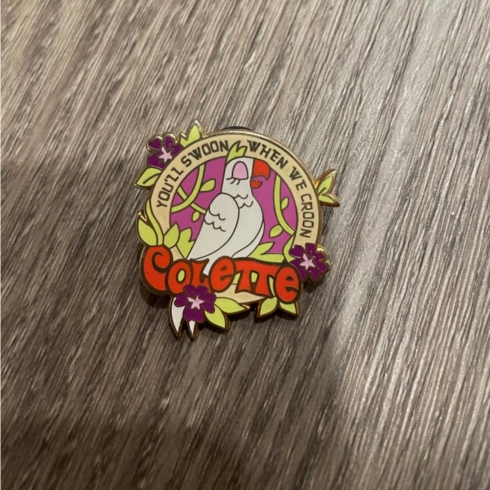 Disney Colette Tiki Room Limited Edition Rare 2008 Pin